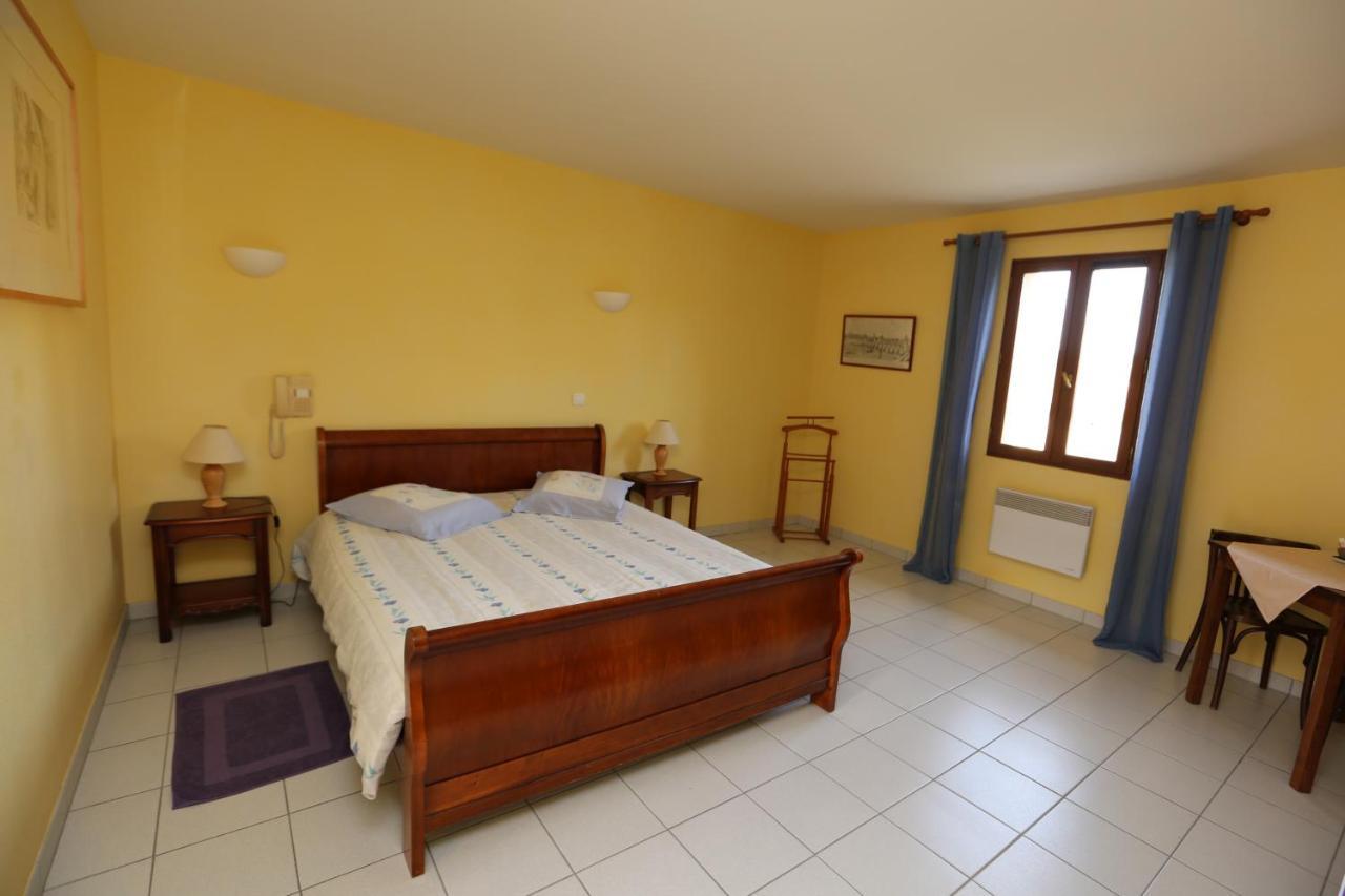 Hotel Le Relais Du Chateau Grignols  Exterior foto